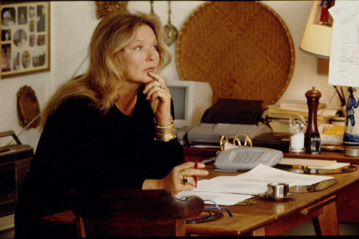 Марина Влади, 1992