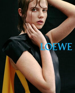 Айла Джонстон, Loewe весна-лето 2026