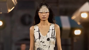 Louis Vuitton завершил Неделю моды в Париже. Новая коллекция посвящена искусству путешествий