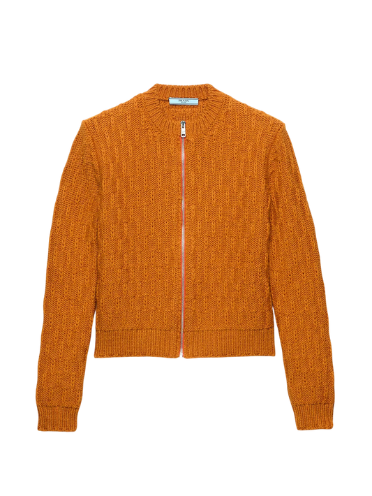 Prada, 242 427 ₽