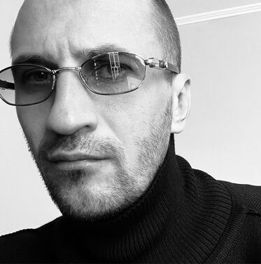 Несовершеннолетних моделей запретили