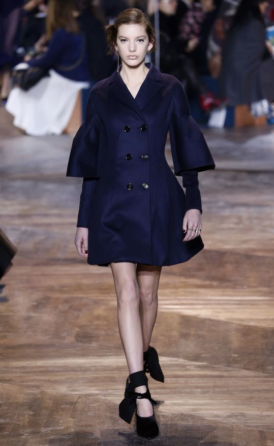 COUTURE%2C%20%u0412%u0415%u0421%u041D%u0410%202016