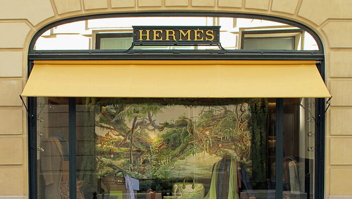 Hermès замедлил рост продаж на фоне снижения спроса в Азии