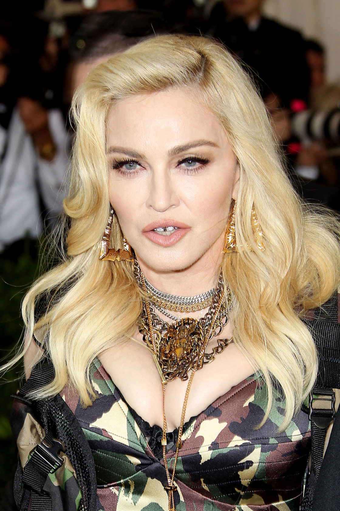 %u041C%u0410%u0414%u041E%u041D%u041D%u0410