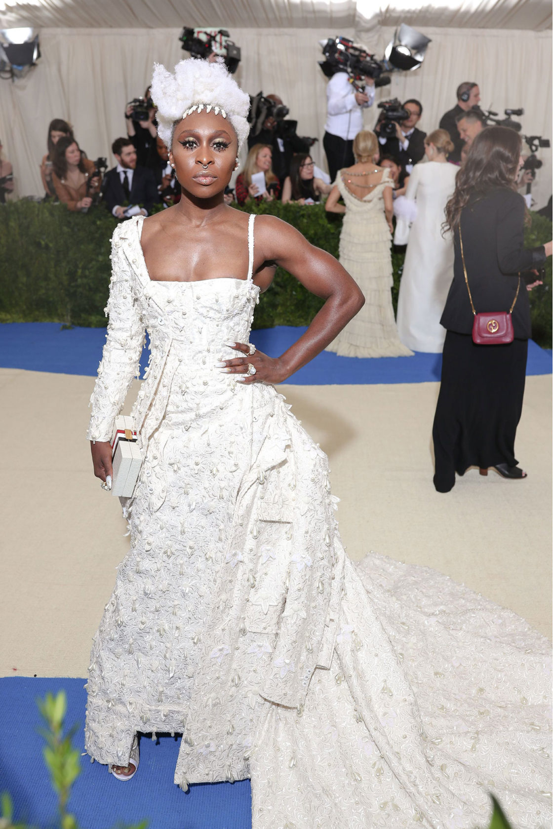 %u0421%u0418%u041D%u0422%u0418%u042F%20%u042D%u0420%u0418%u0412%u041E%20%u0412%20THOM%20BROWNE