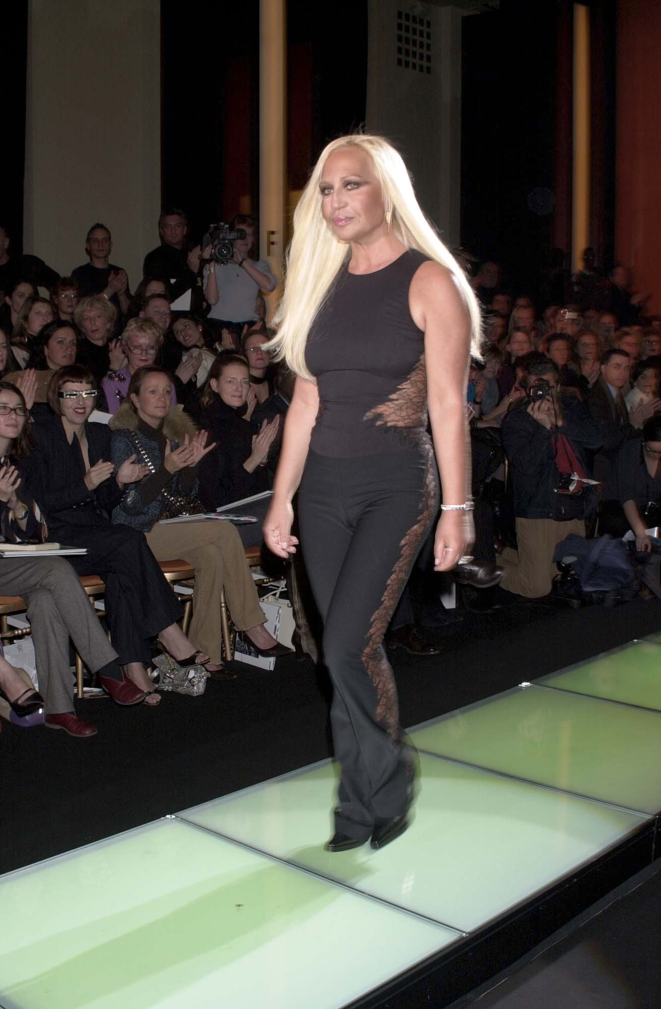 %u041D%u0410%20%u041F%u041E%u041A%u0410%u0417%u0415%20COUTURE%2C%20%u041E%u0421%u0415%u041D%u042C-%u0417%u0418%u041C%u0410%202001/2002%20