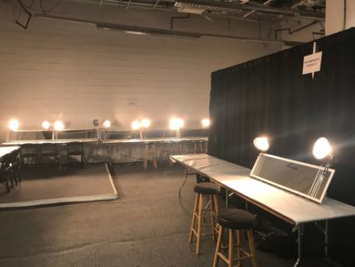 %u0413%u0420%u0418%u041C%u0415%u0420%u041D%u0410%u042F%20%u041D%u0410%20%u0411%u042D%u041A%u0421%u0422%u0415%u0419%u0414%u0416%u0415.%20%3Cbr%3E%u0412%20%u041E%u0414%u041D%u041E%u0419%20%u0413%u0420%u0418%u041C%u0415%u0420%u041D%u041E%u0419%20%u0414%u0415%u041B%u0410%u042E%u0422%20%u041F%u0420%u0418%u0427%u0415%u0421%u041A%u0418%2C%20%u0412%20%u0414%u0420%u0423%u0413%u041E%u0419%20%u2014%20%u041C%u0410%u041A%u0418%u042F%u0416.%20%u0412%20%u0413%u0420%u0418%u041C%u0415%u0420%u041A%u0410%u0425%20%u0412%u0410%u0416%u041D%u0410%u042F%20%u0422%u0410%u0411%u041B%u0418%u0427%u041A%u0410%20%u2014%20NO%20ALCOHOL%20UNDER%2021.