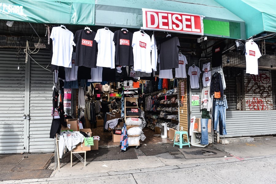 Diesel открыли магазин поддельных подделок