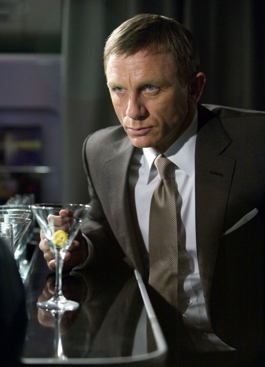 Как сделать костюм агента 007