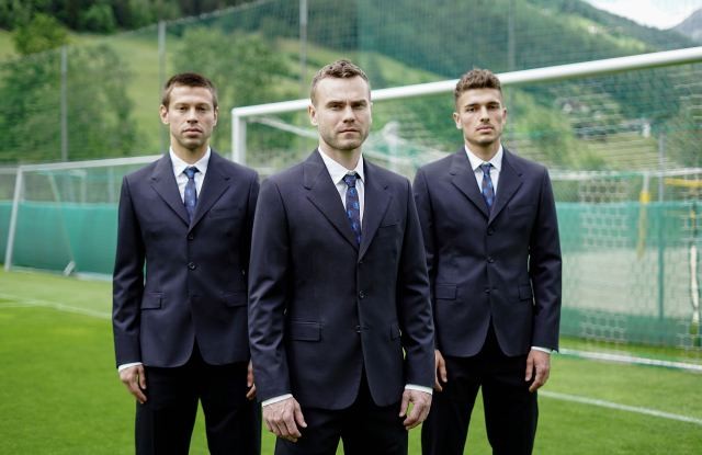 Dirk Bikkembergs создали костюмы для российской сборной по футболу