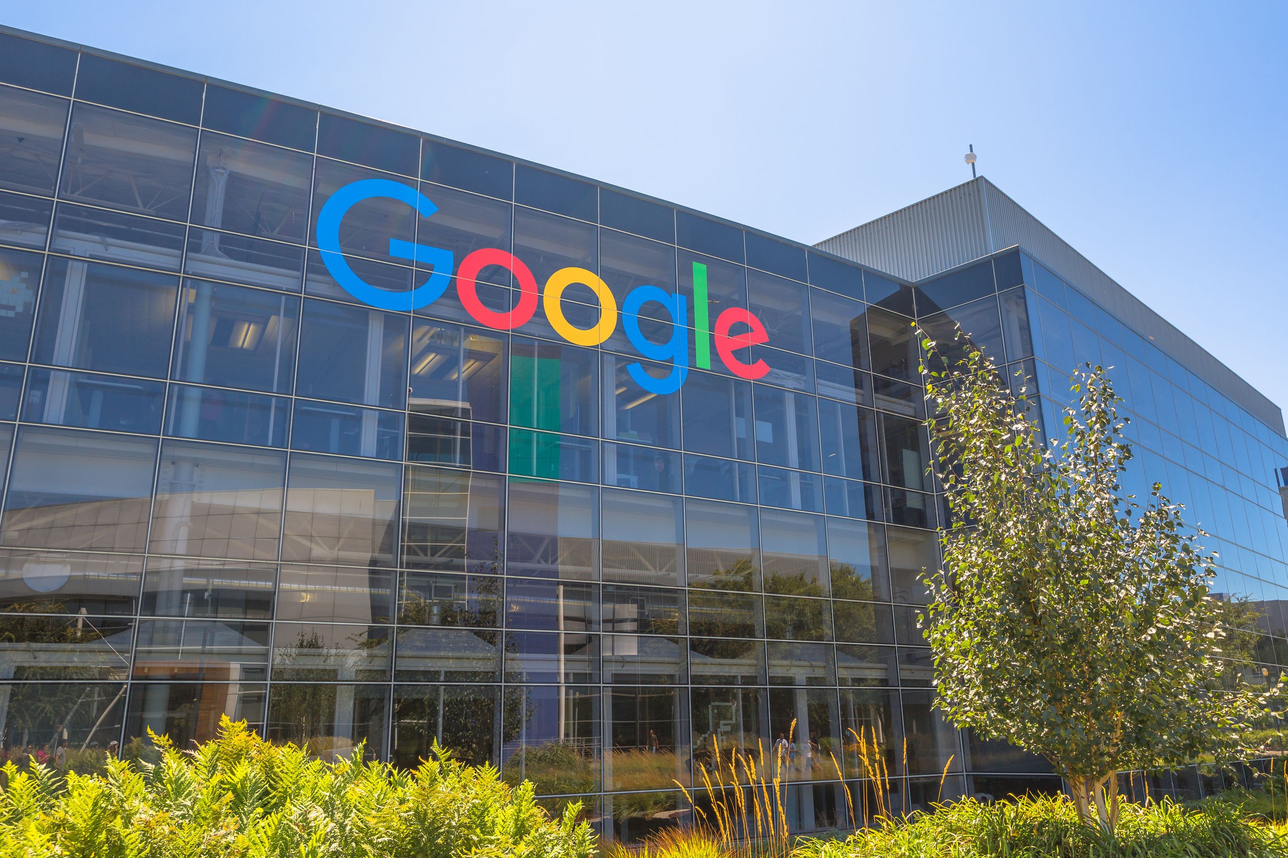 Google вложат $550 млн в китайскую платформу JD.com