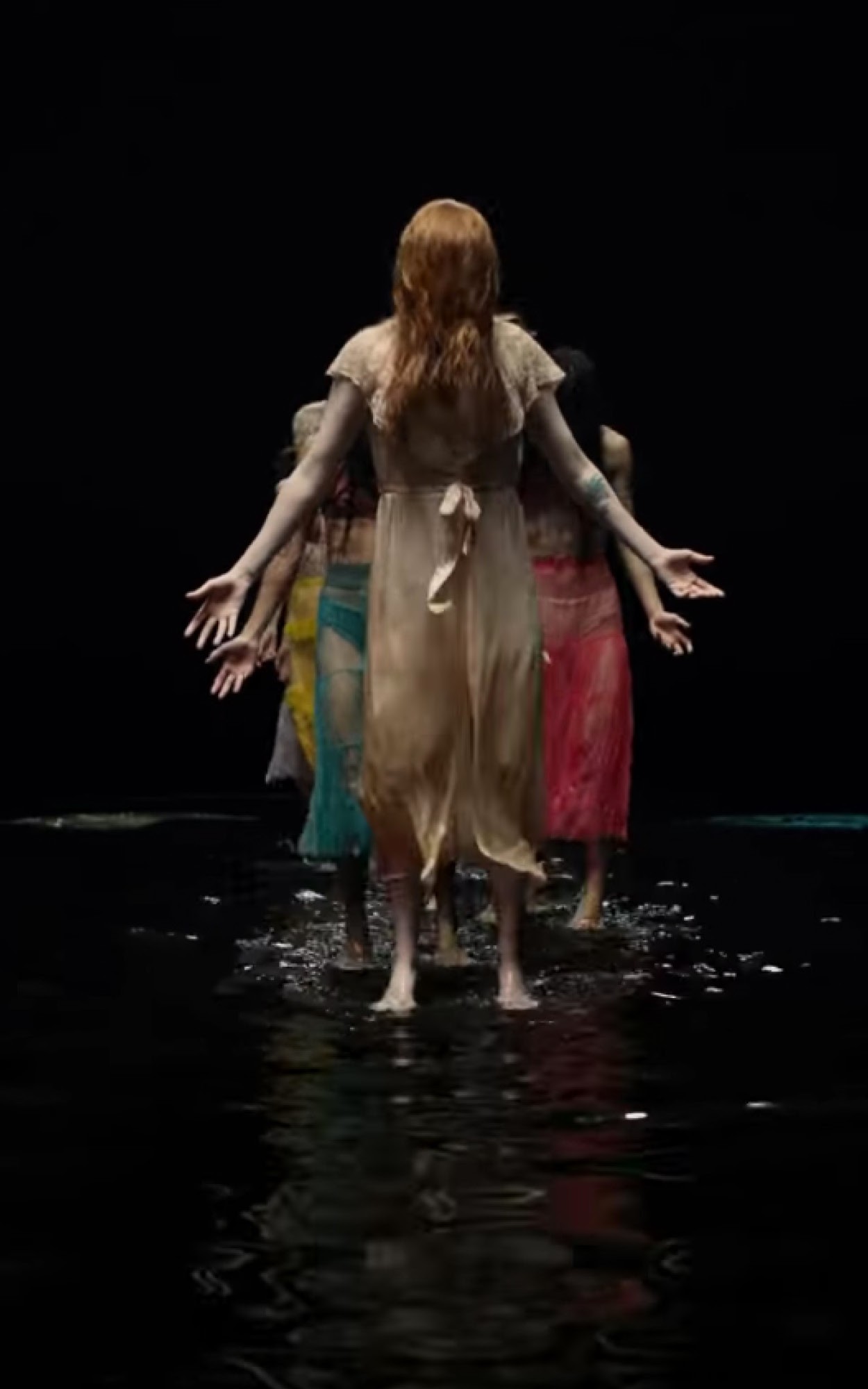 Что общего между новым клипом Florence and the Machine и творчеством Франциско Гойи