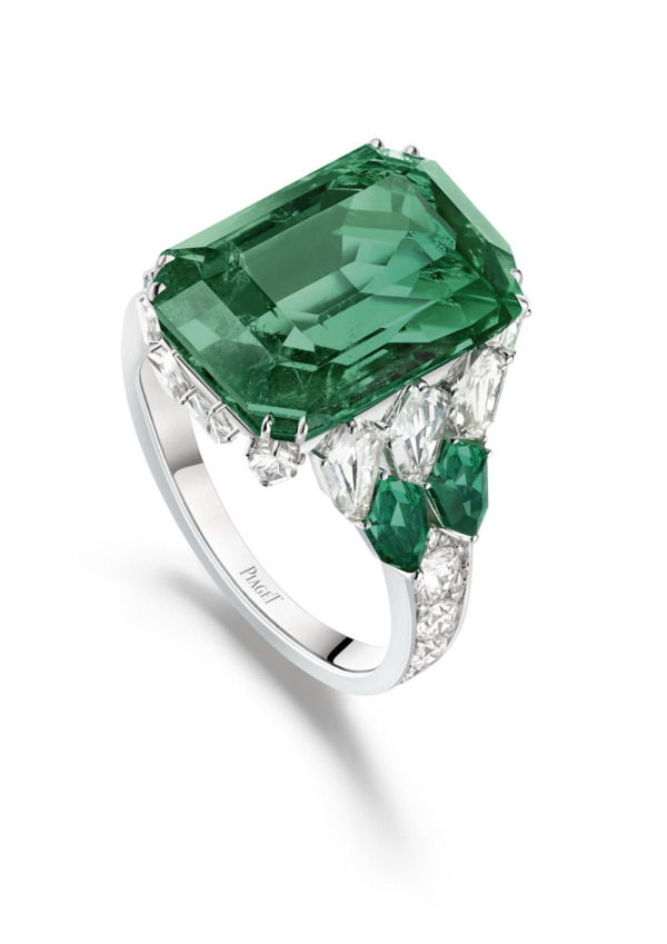 %u041A%u043E%u043B%u044C%u0446%u043E%20Green%20Borealis%2C%3Cbr%3E%u043A%u043E%u043B%u043B%u0435%u043A%u0446%u0438%u044F%20Sunlight%20Escape%2C%20%u0431%u0435%u043B%u043E%u0435%20%u0437%u043E%u043B%u043E%u0442%u043E%2C%20%u0438%u0437%u0443%u043C%u0440%u0443%u0434%u044B%2C%20%u0431%u0440%u0438%u043B%u043B%u0438%u0430%u043D%u0442%u044B%2C%20Piaget