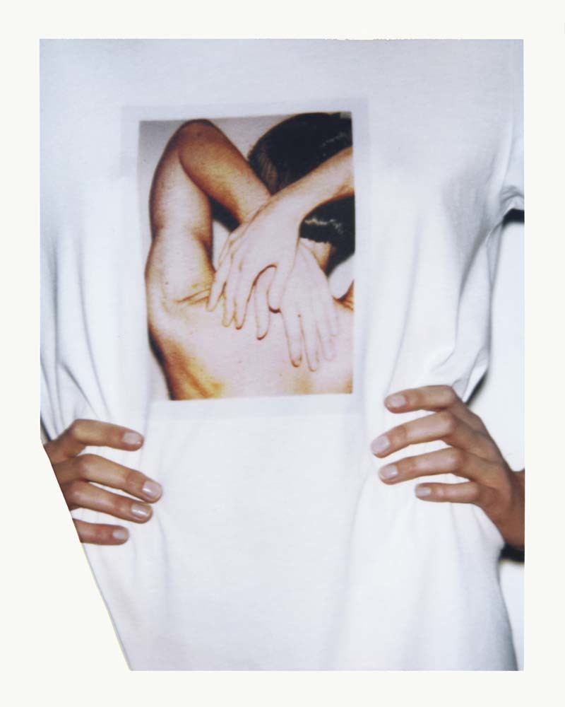 CALVIN%20KLEIN%20UNDERWEAR%20S/S%20Crewneck%2C%20Printed%20Artwork%3A%20Andy%20Warhol%2C%20Torso%2C%201977%20%A9/%AE/%u2122%20The%20Andy%20Warhol%20Foundation%20for%20the%20Visual%20Arts%2C%20Inc.