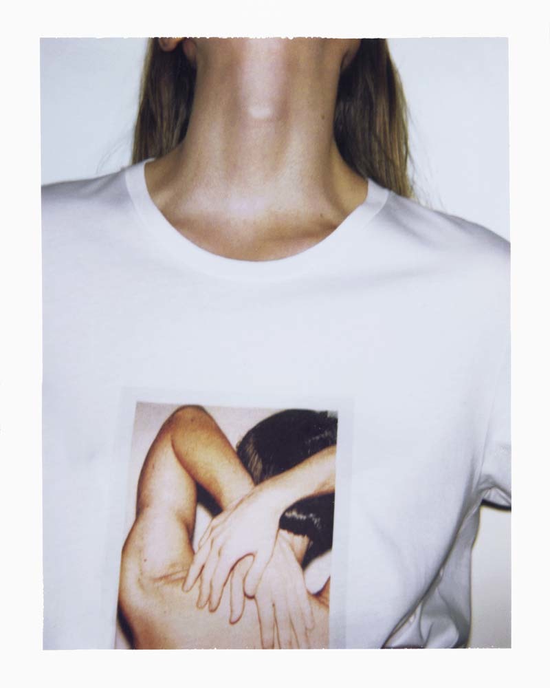 CALVIN%20KLEIN%20UNDERWEAR%20S/S%20Crewneck%2C%20Printed%20Artwork%3A%20Andy%20Warhol%2C%20Torso%2C%201977%20%A9/%AE/%u2122%20The%20Andy%20Warhol%20Foundation%20for%20the%20Visual%20Arts%2C%20Inc.