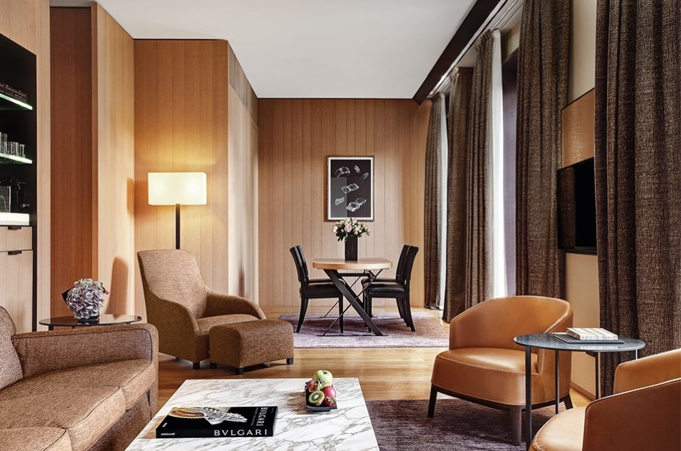 %u041E%u0422%u0415%u041B%u042C%20%u0412%20%u041C%u0418%u041B%u0410%u041D%u0415