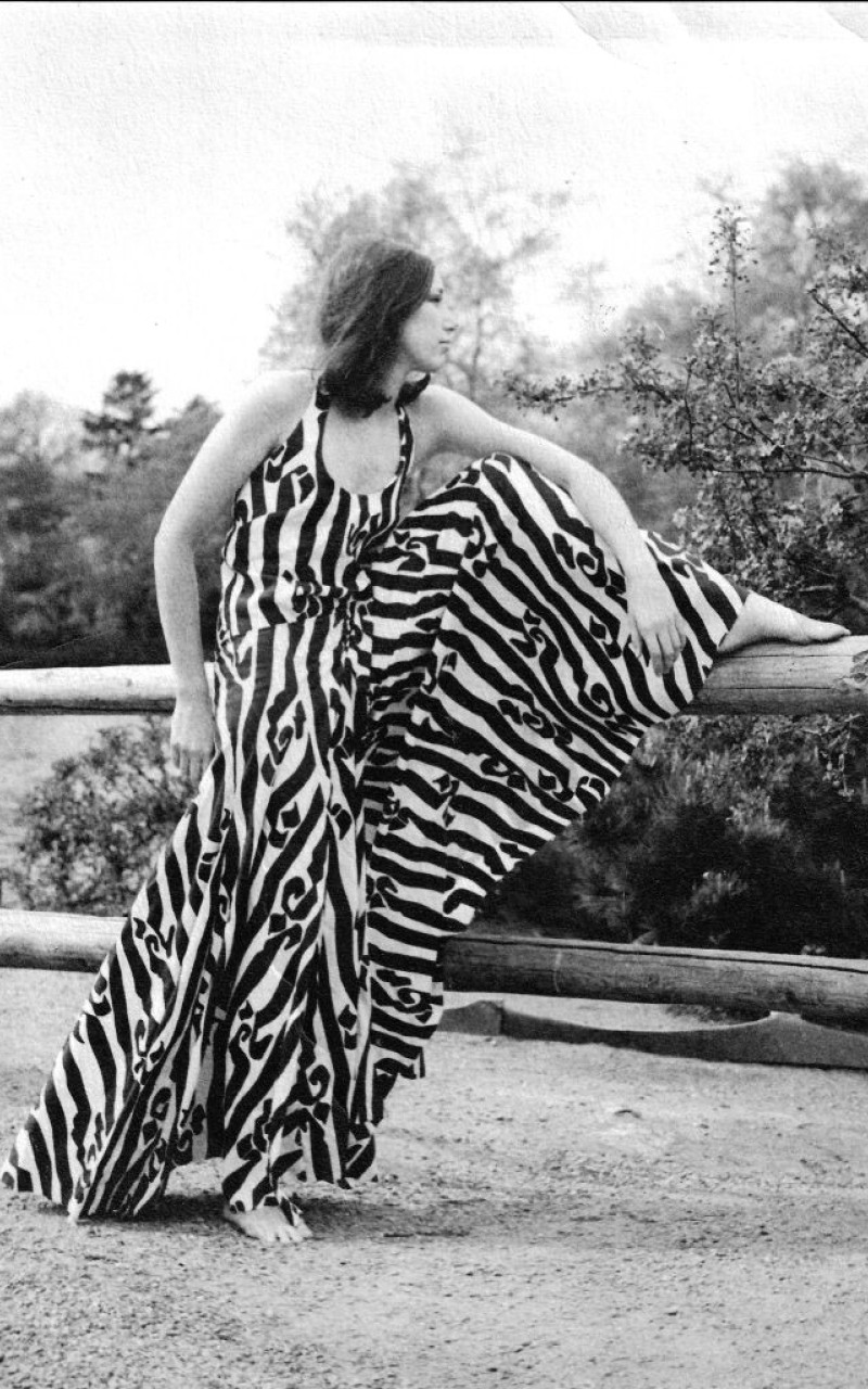 Как выглядит первое в истории платье Donna Karan