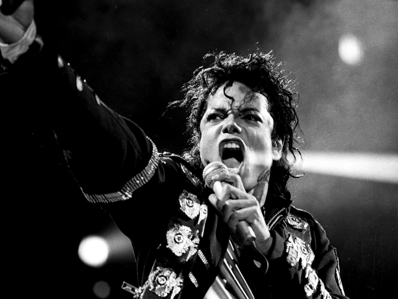 Семья Майкла Джексона раскритиковала новый документальный фильм о нем