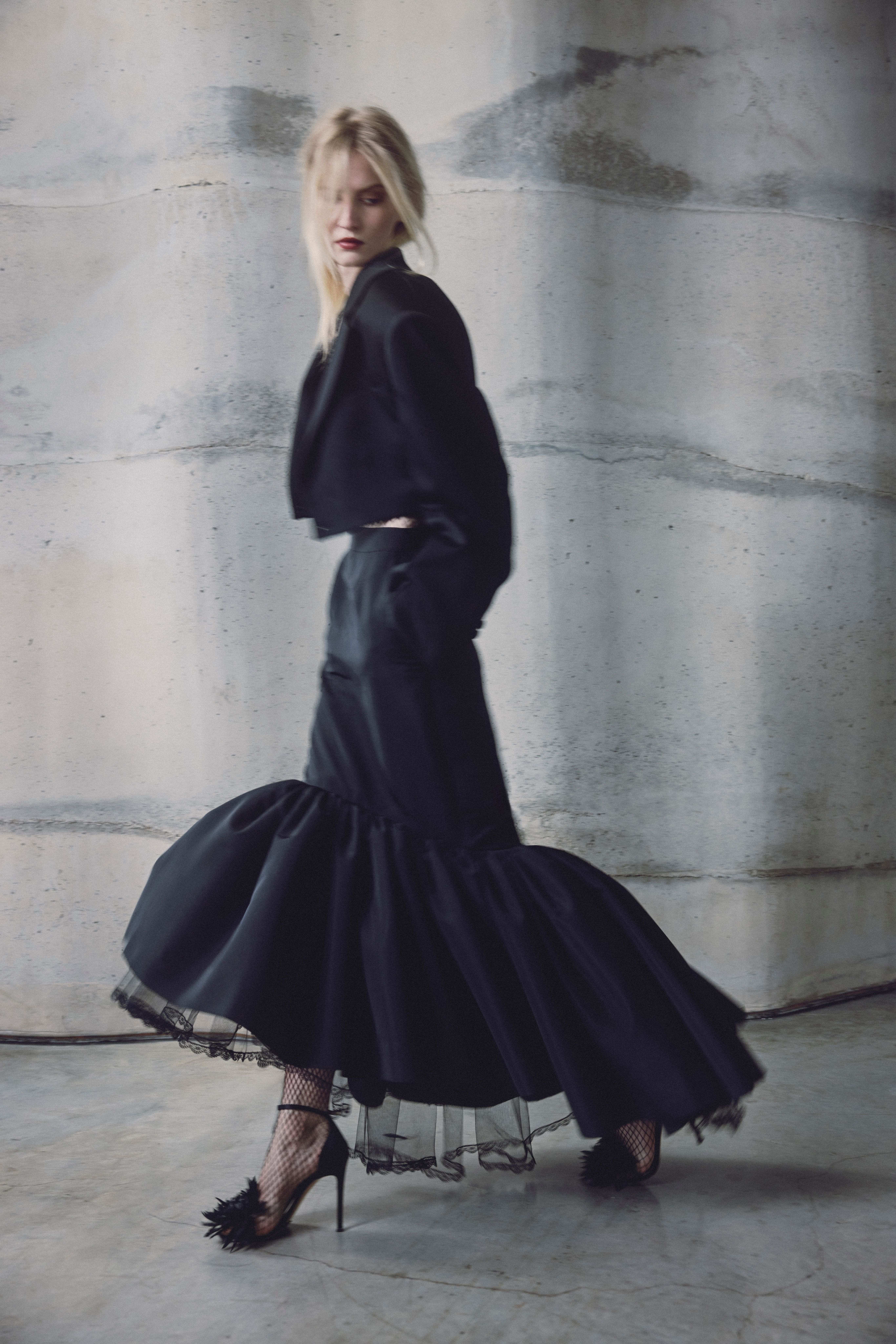 YANA 24 SEP 2025 0945