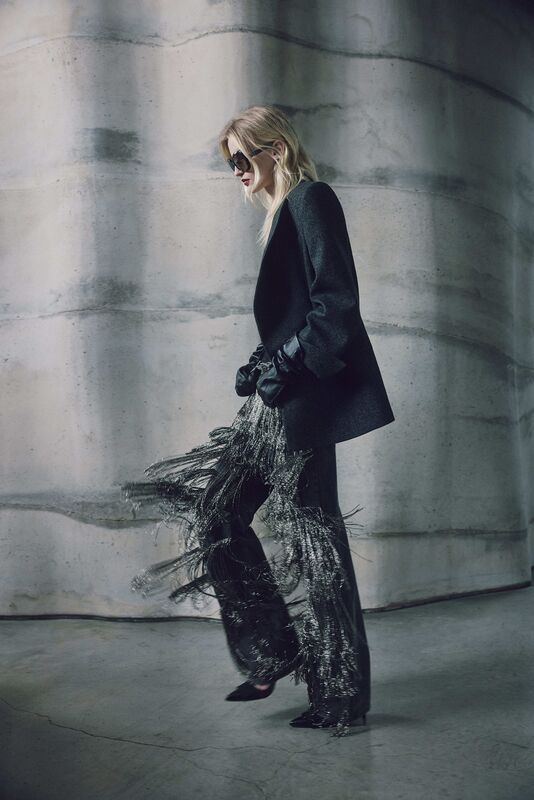 YANA 23 SEP 2025 0238