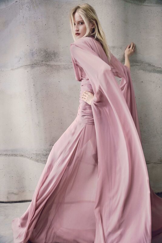 YANA 24 SEP 2025 3743