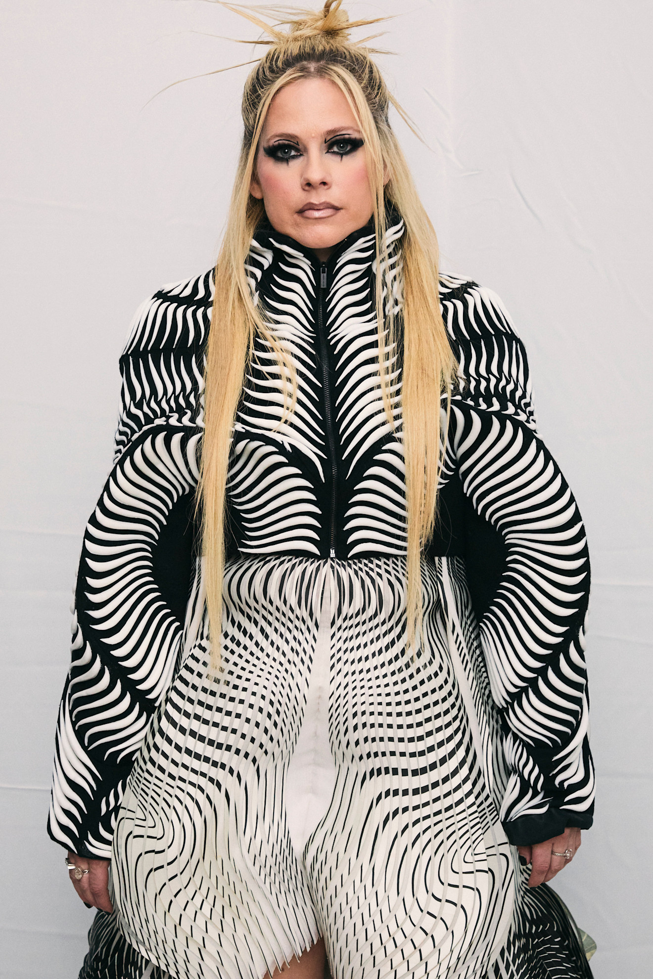 Van Herpen HC cel PO F24 001