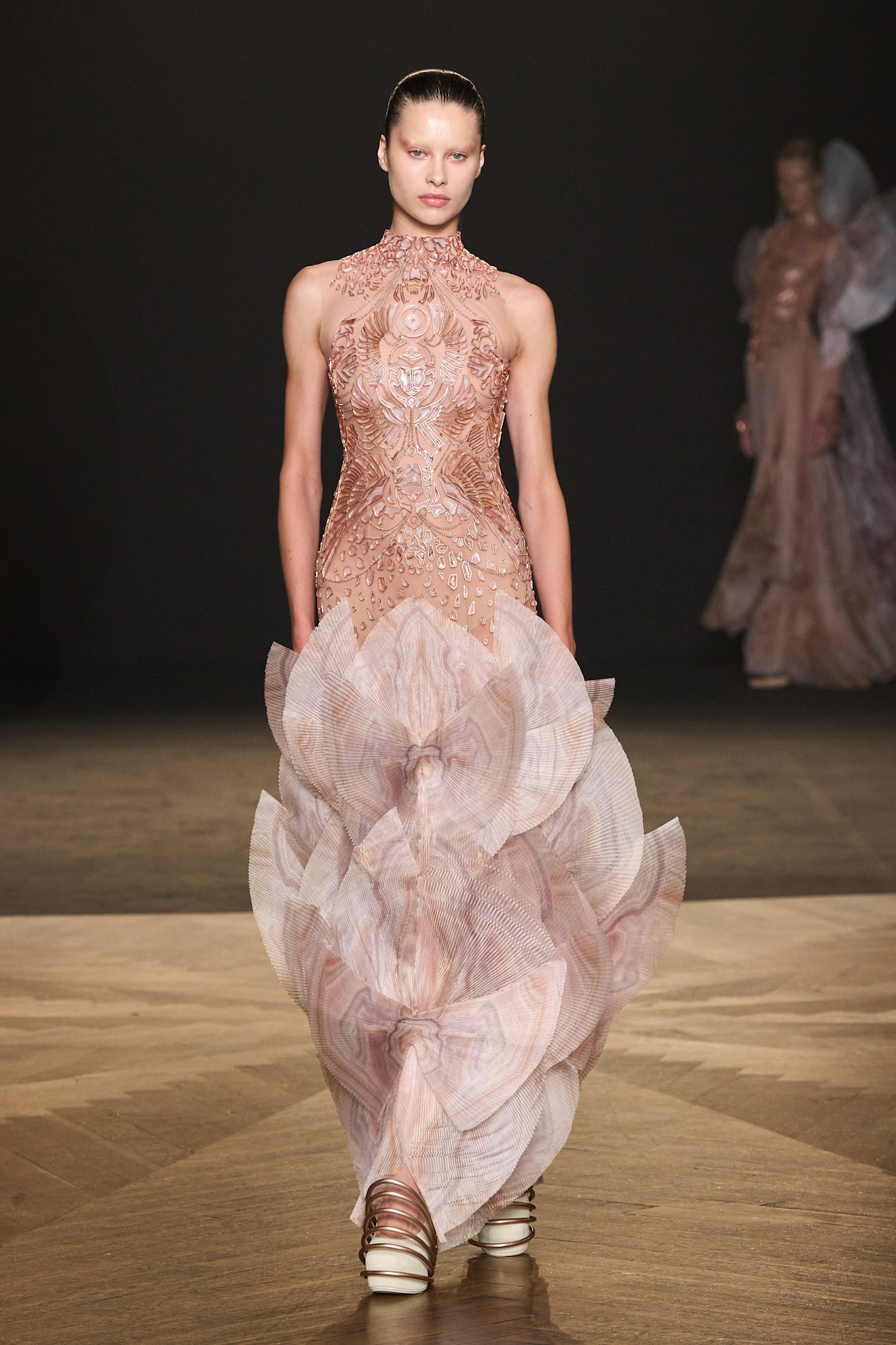 Van Herpen HC F25 006