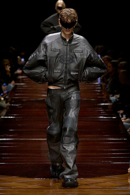 Balenciaga S25 027