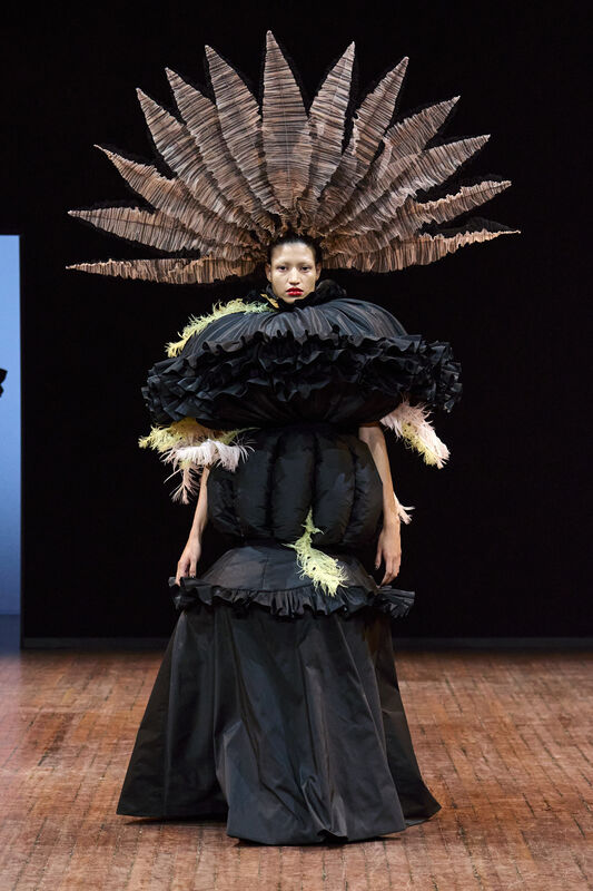 Viktor e Rolf HC F25 023