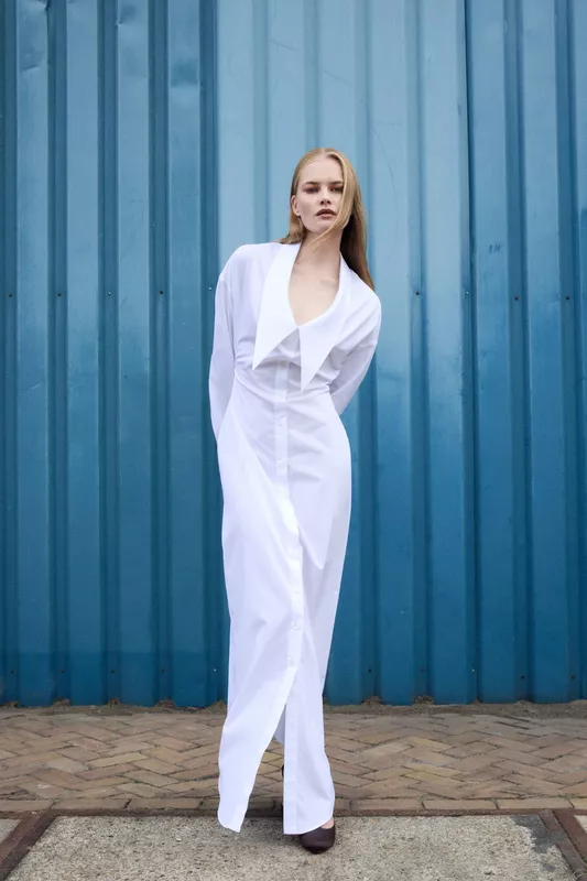 00003-viktor-and-rolf-spring-2026-ready-to-wear-credit-brand