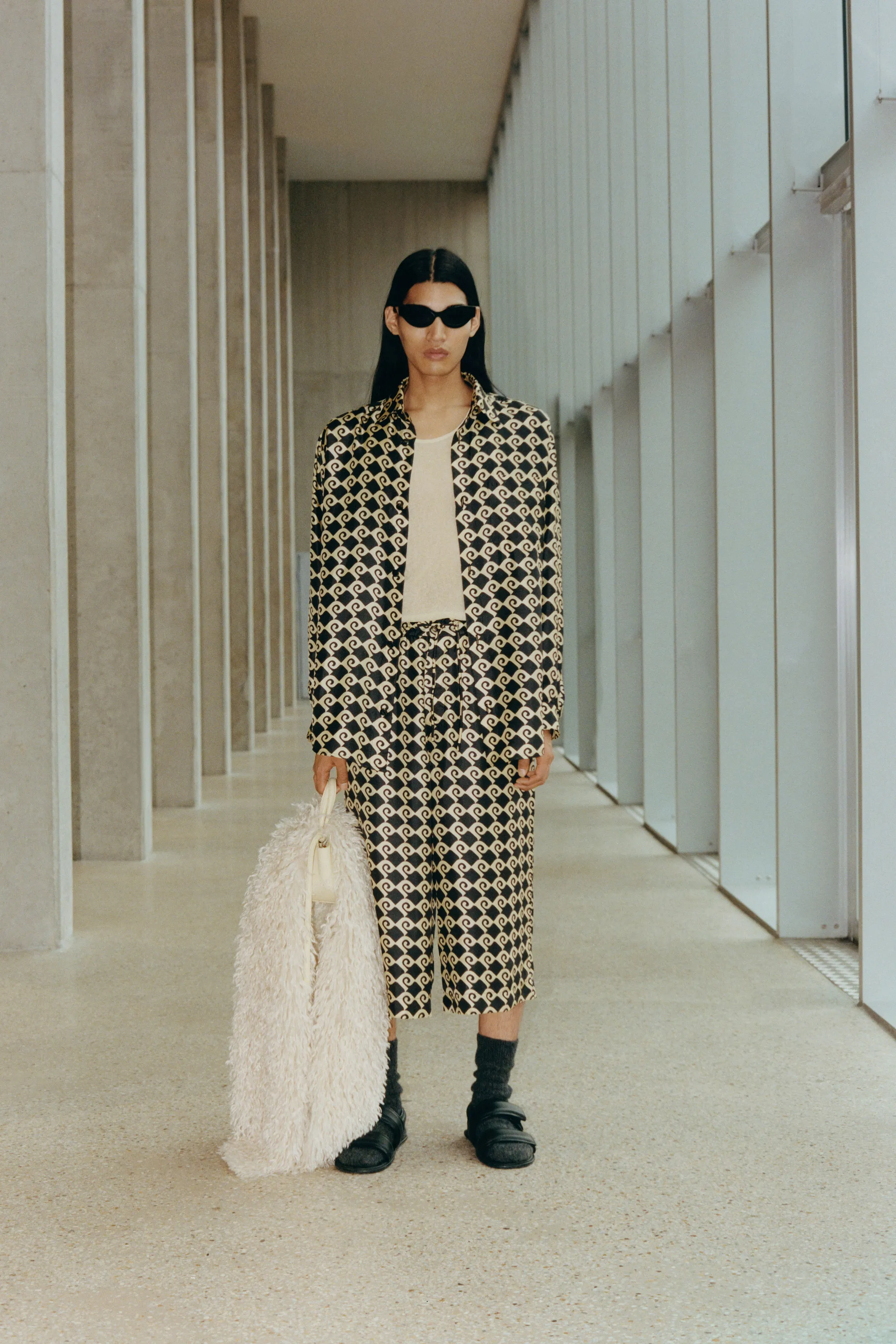 00017-nanushka-fall-2024-ready-to-wear-credit-brand-dudi-hasson