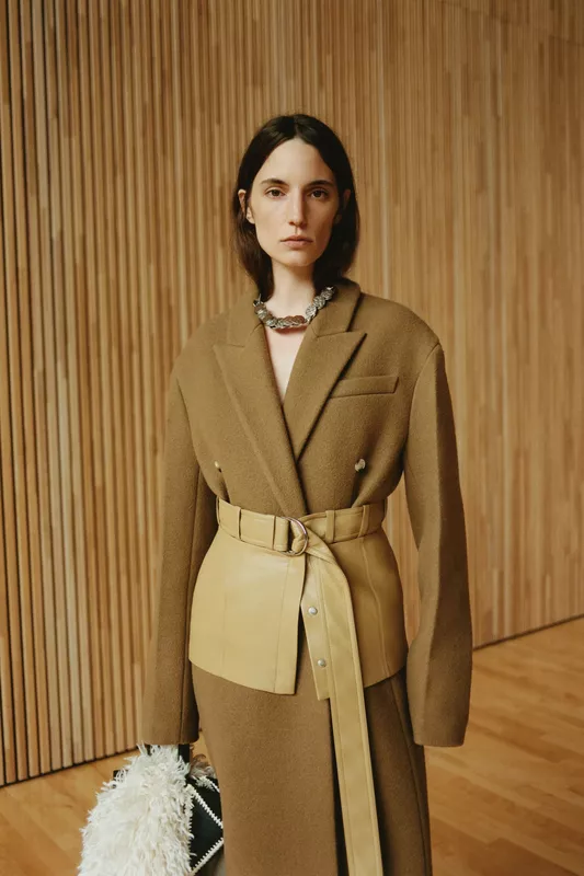 00021-nanushka-fall-2024-ready-to-wear-credit-brand-dudi-hasson