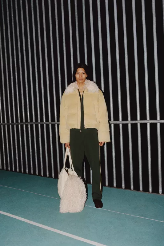 00025-nanushka-fall-2024-ready-to-wear-credit-brand-dudi-hasson