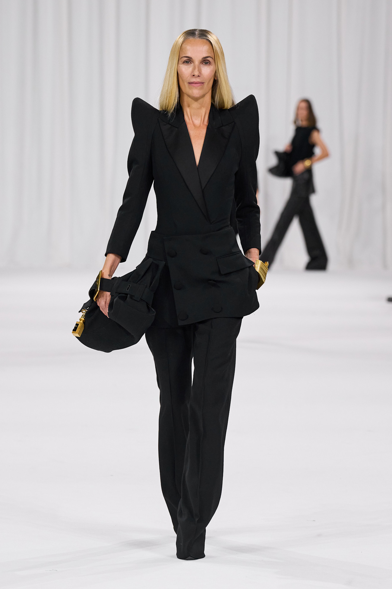Balmain S25 007