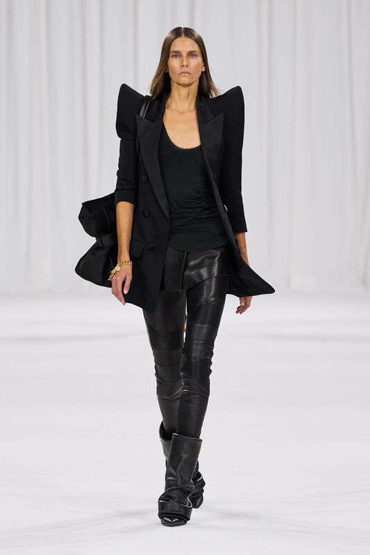 Balmain S25 010