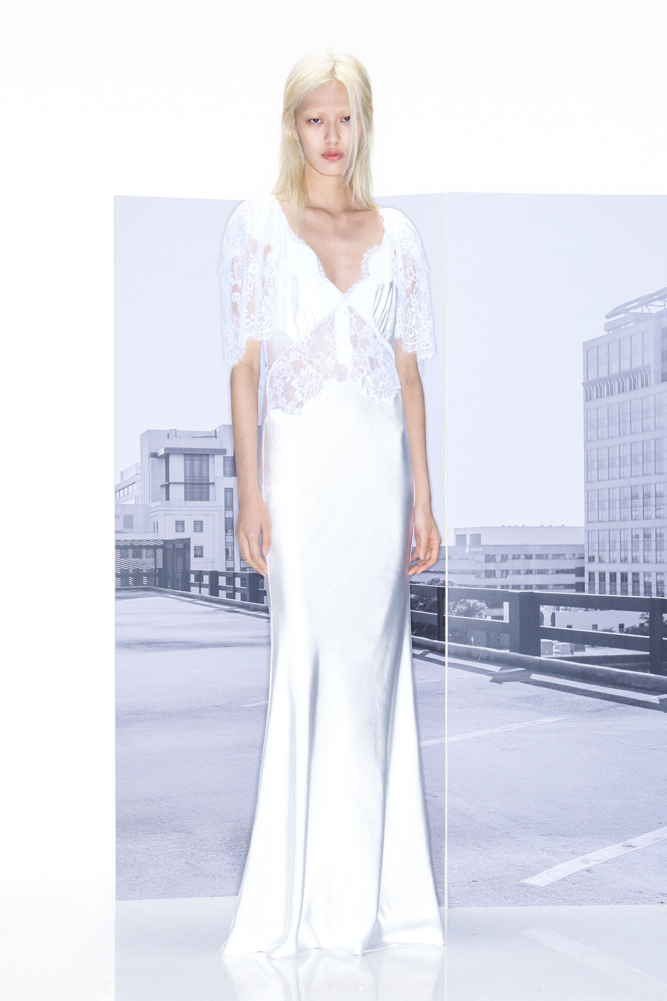 Self Portrait Resort PO S26 041