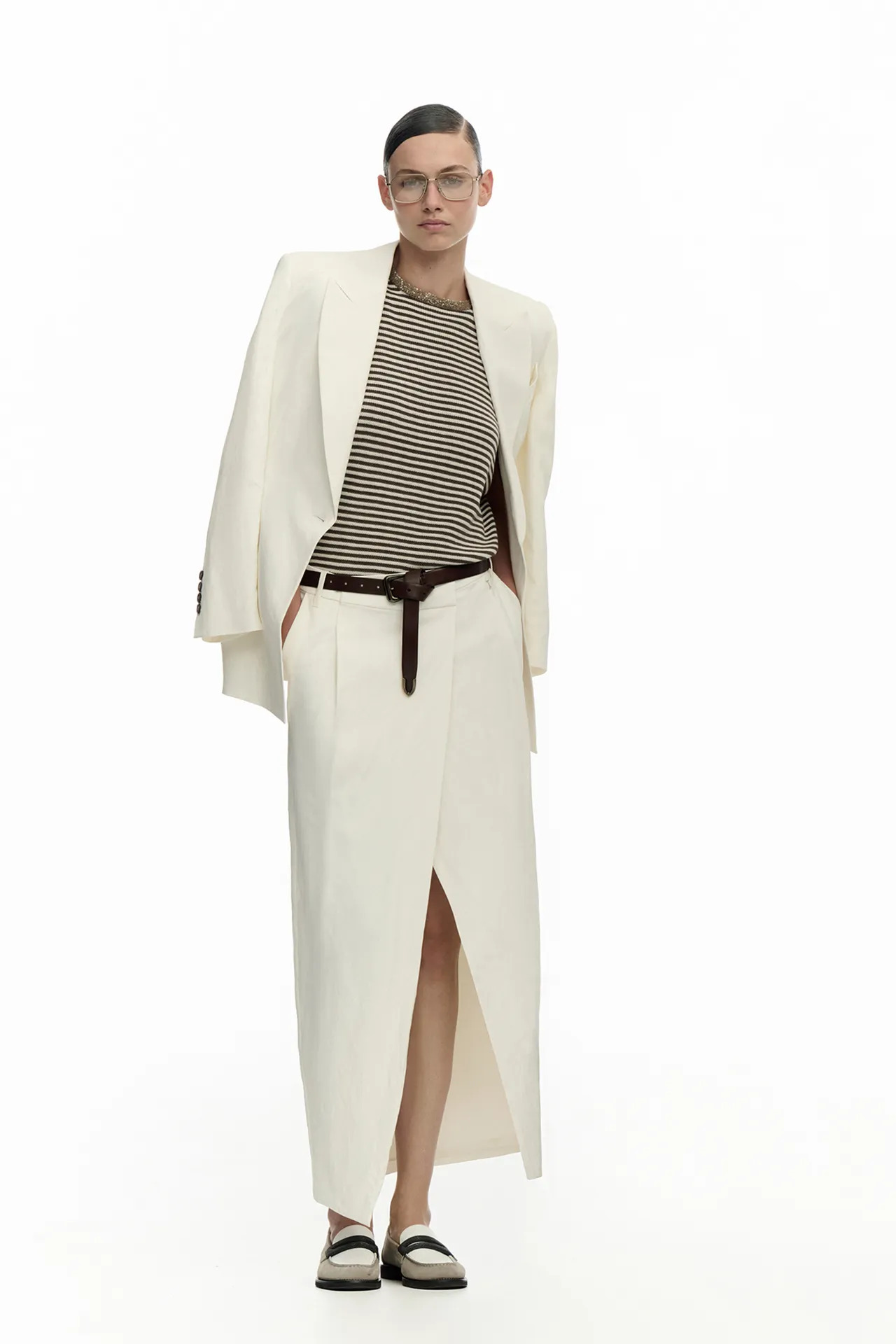 00010-brunello-cucinelli-spring-2025-ready-to-wear-credit-brand_21_11zon