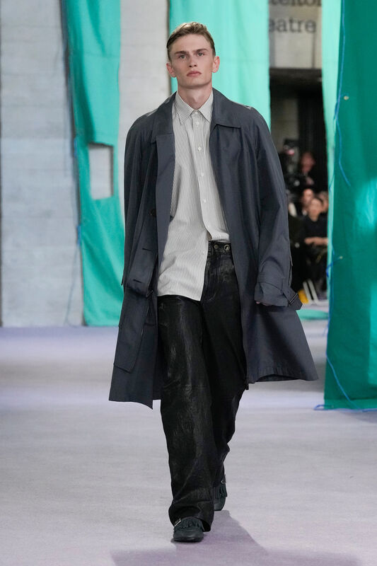 Burberry S25 016