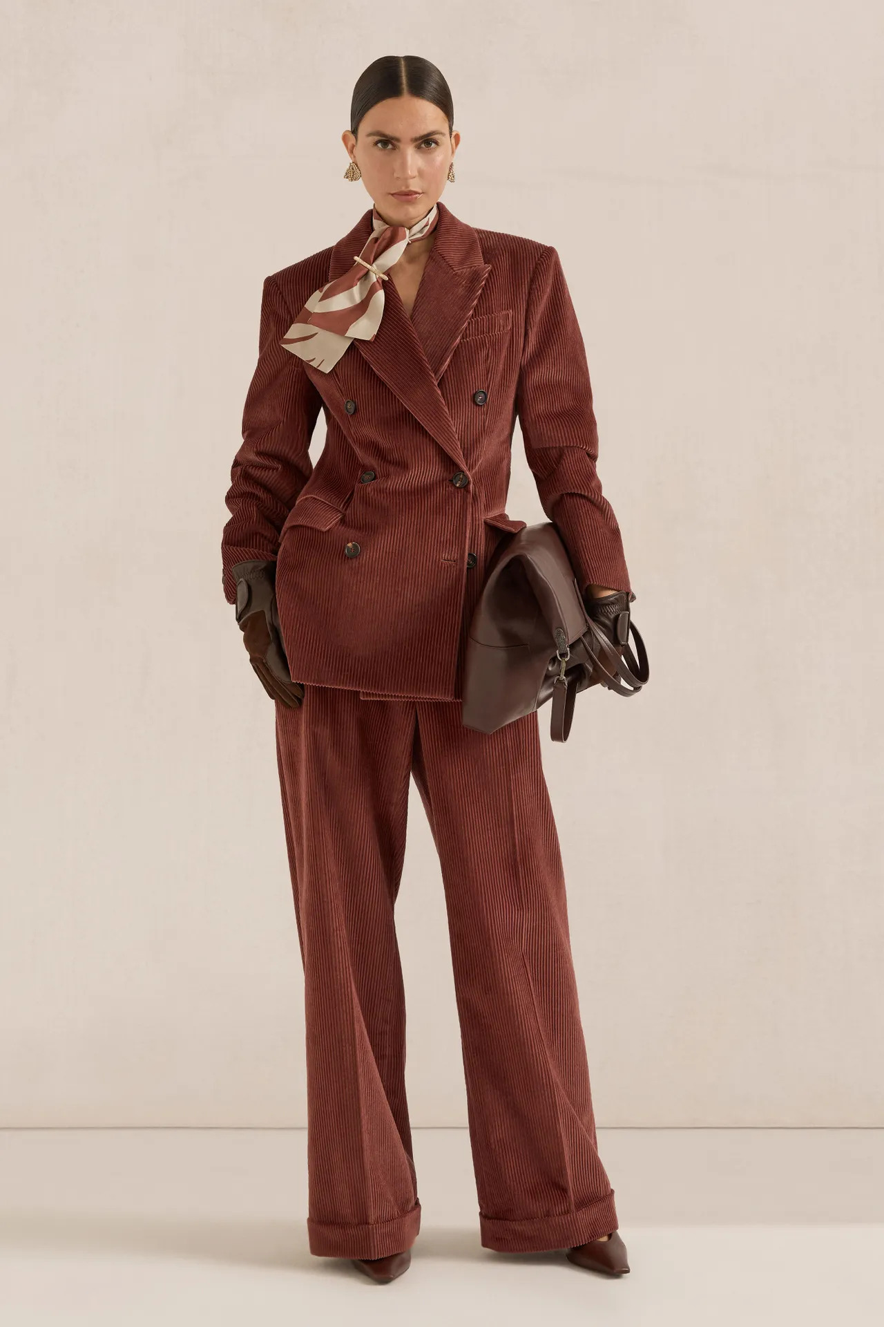 00014-brunello-cucinelli-fall-2025-ready-to-wear-credit-brand_27_11zon