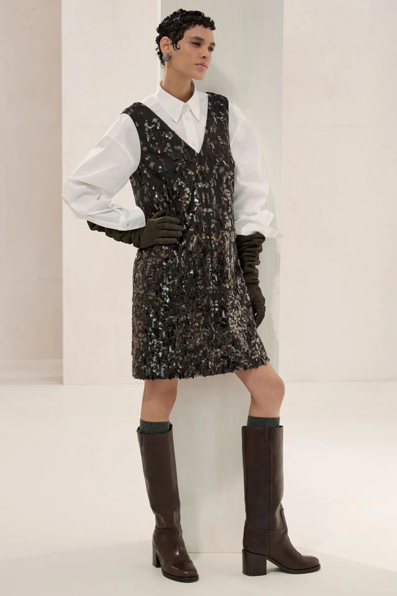 00039-brunello-cucinelli-fall-2025-ready-to-wear-credit-brand_31_11zon