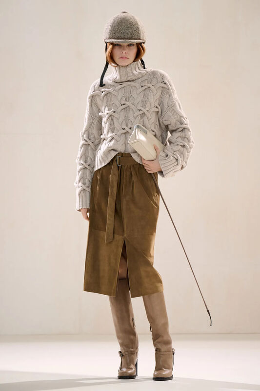 00010-brunello-cucinelli-fall-2025-ready-to-wear-credit-brand_23_11zon
