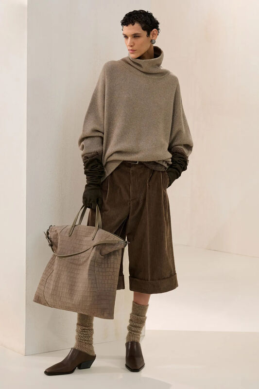 00034-brunello-cucinelli-fall-2025-ready-to-wear-credit-brand_3_11zon