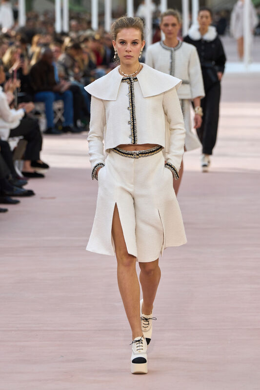 Chanel S25 003