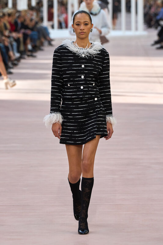 Chanel S25 008