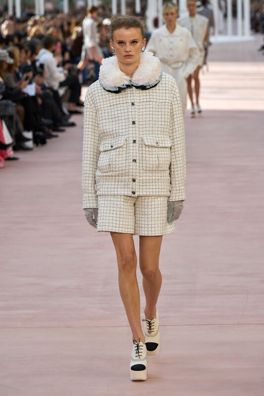 Chanel S25 012