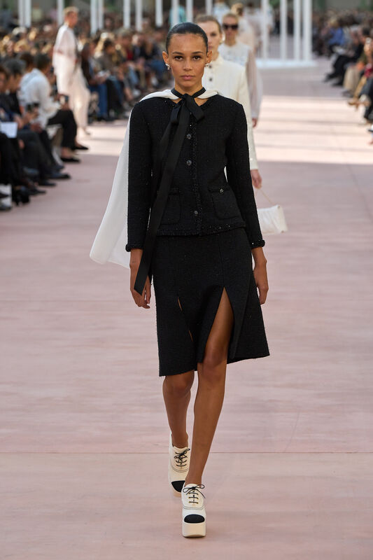 Chanel S25 019