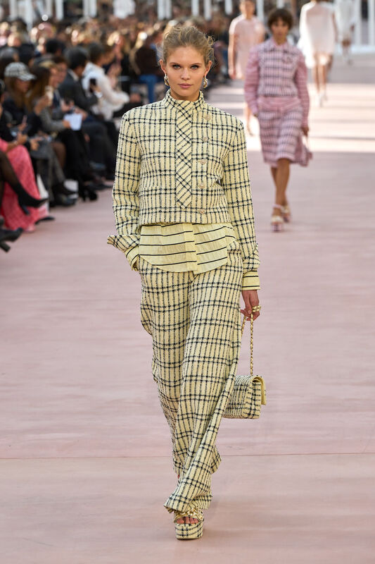 Chanel S25 032