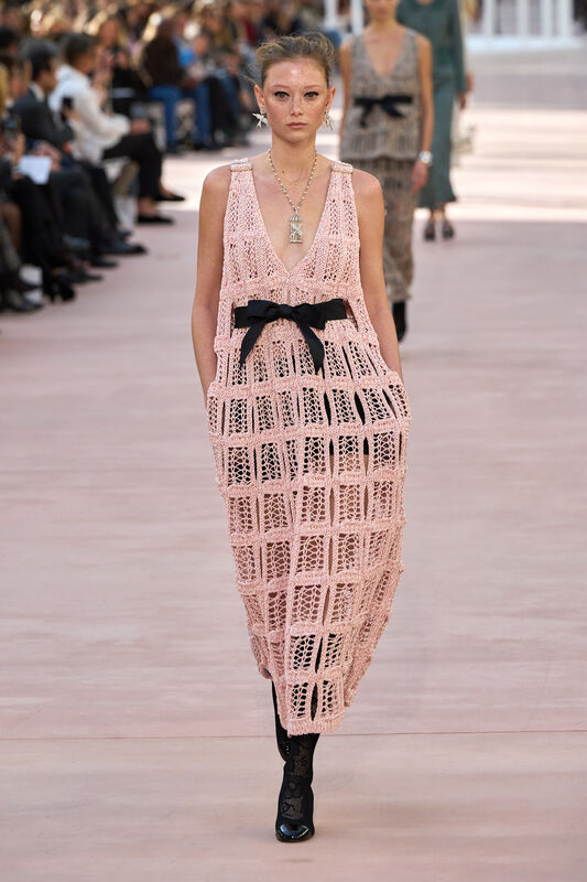 Chanel S25 040