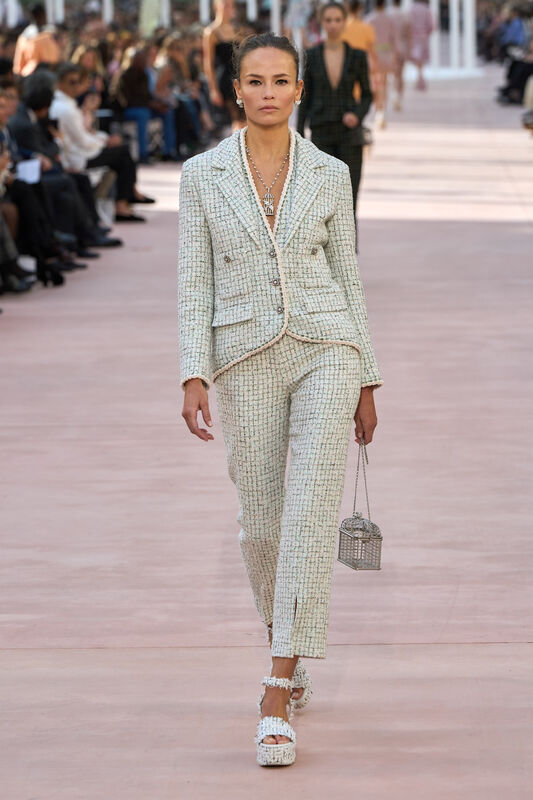 Chanel S25 043