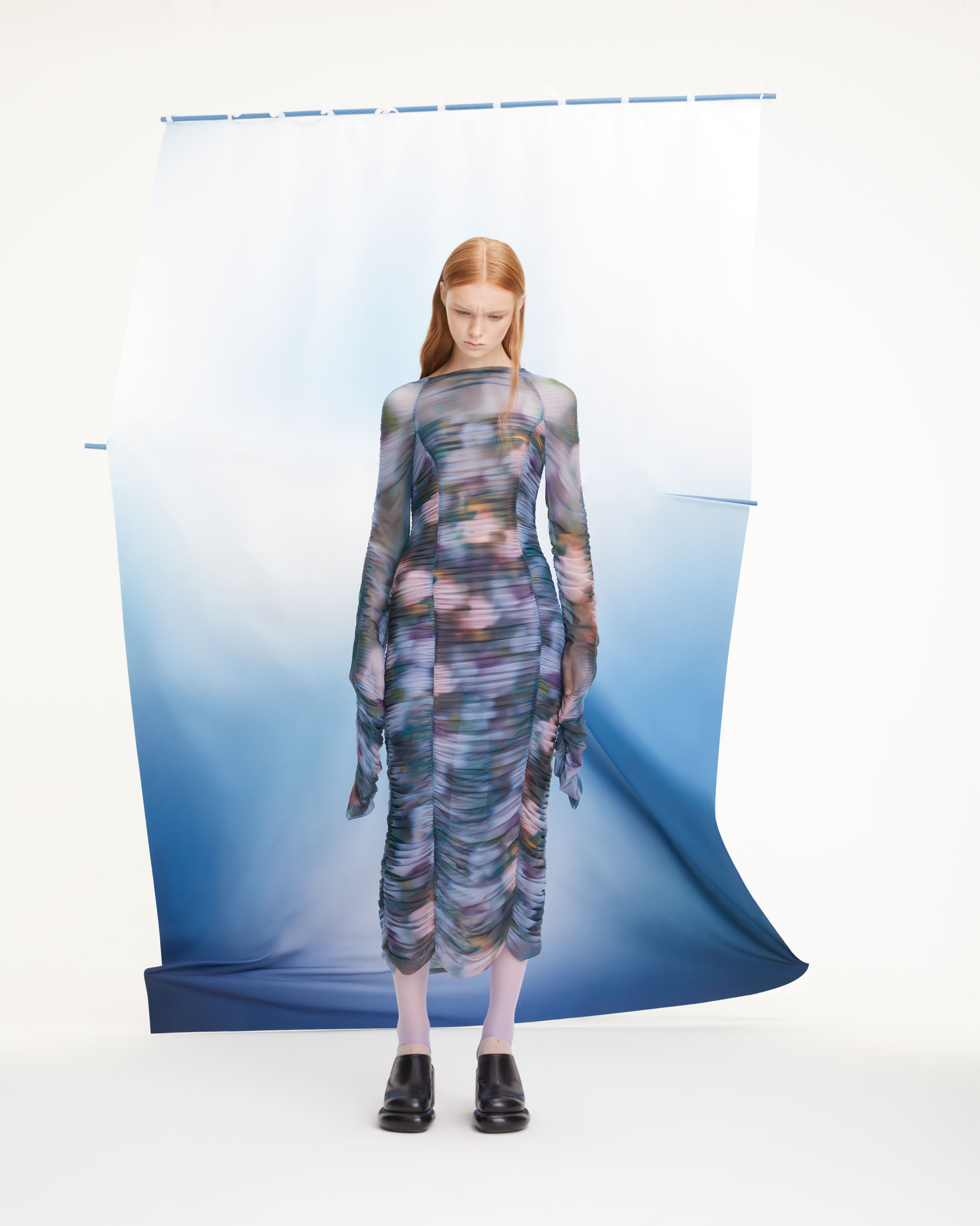 Red_September_0622_2_fin_sRGB